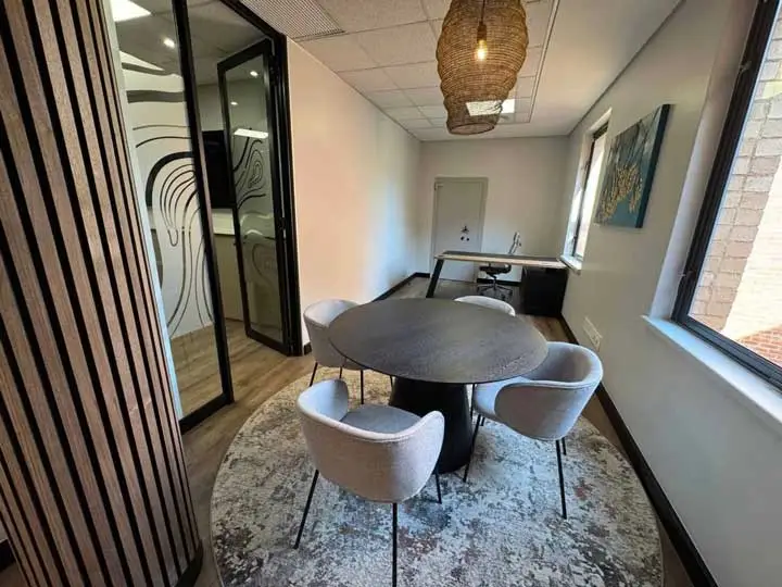 r3-stem-cell-clinic-lobby-interior