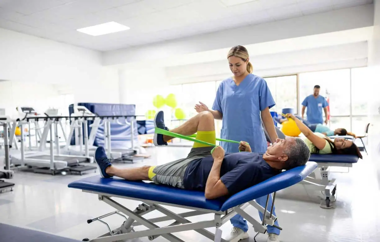 physical-therapist-senior-patient-rehab-liberty-lake
